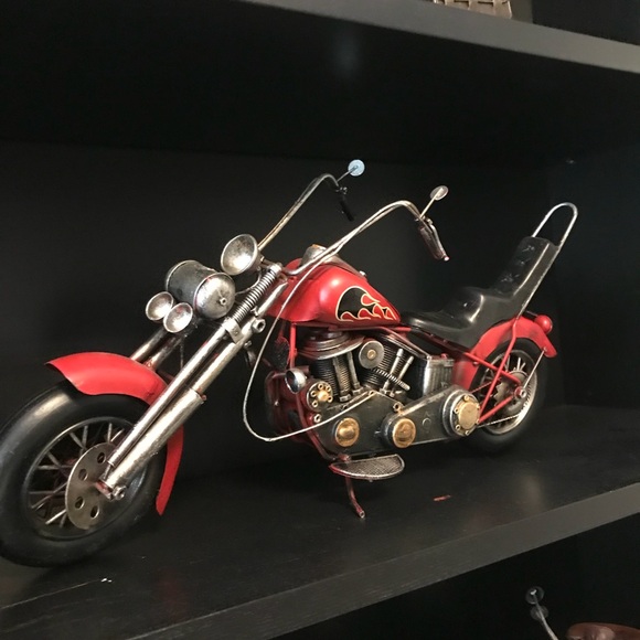Harley Davidson Motorcycle. Collectable Metal. NEW - Picture 9 of 9